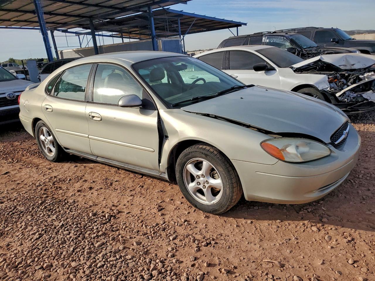 2003 FORD TAURUS SES photo 4