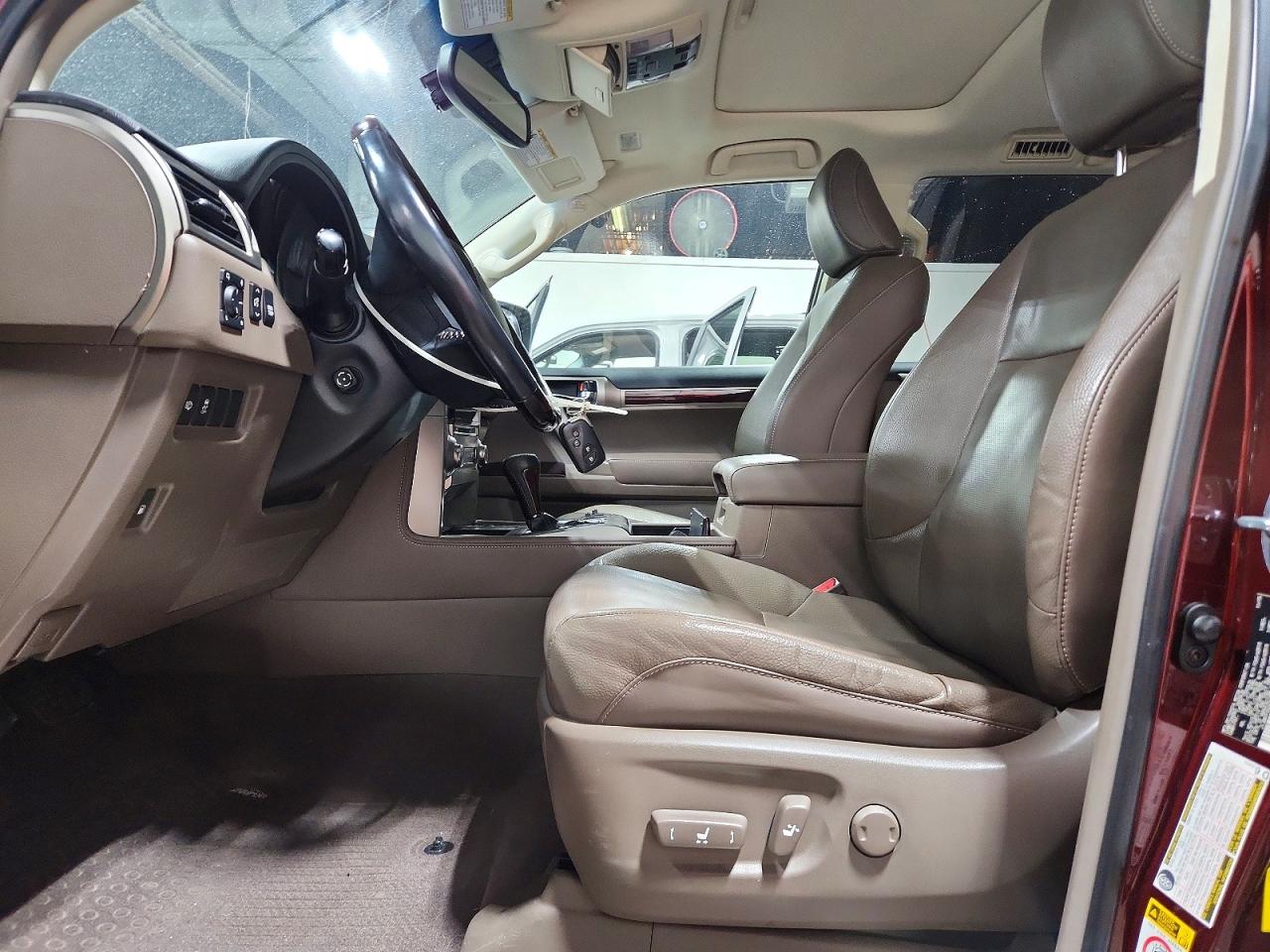 2016 LEXUS GX 460 photo 7