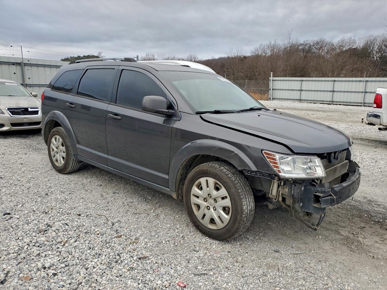 2017 DODGE JOURNEY SE photo 4