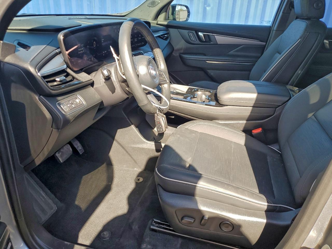 2025 BUICK ENCLAVE SPORT TOURING photo 7