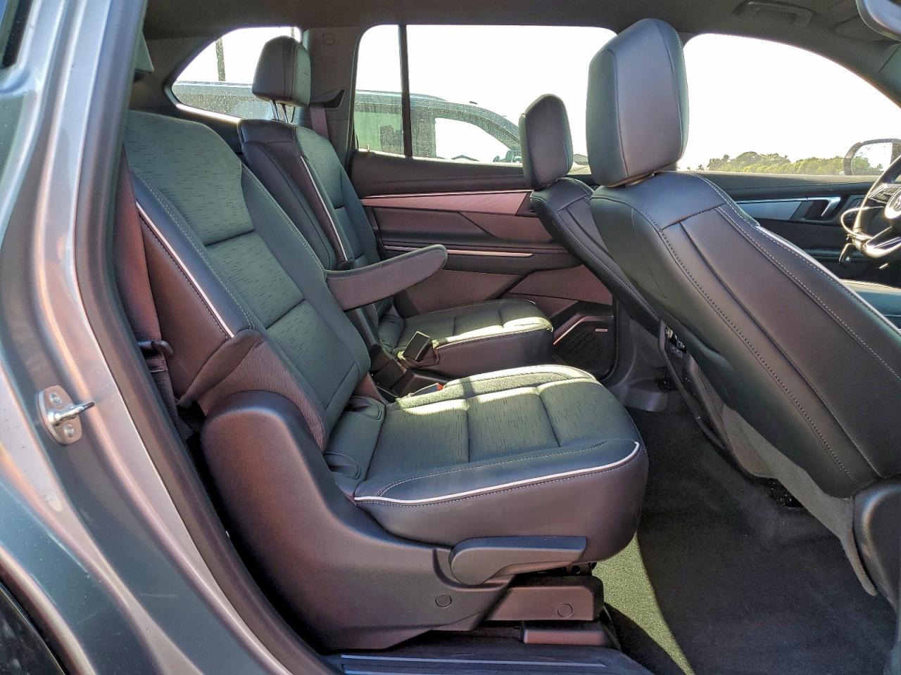 2025 BUICK ENCLAVE SPORT TOURING photo 11