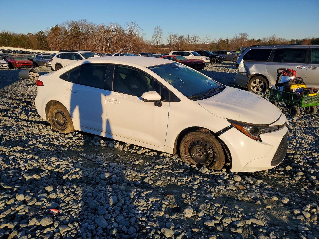 2024 TOYOTA COROLLA LE photo 10