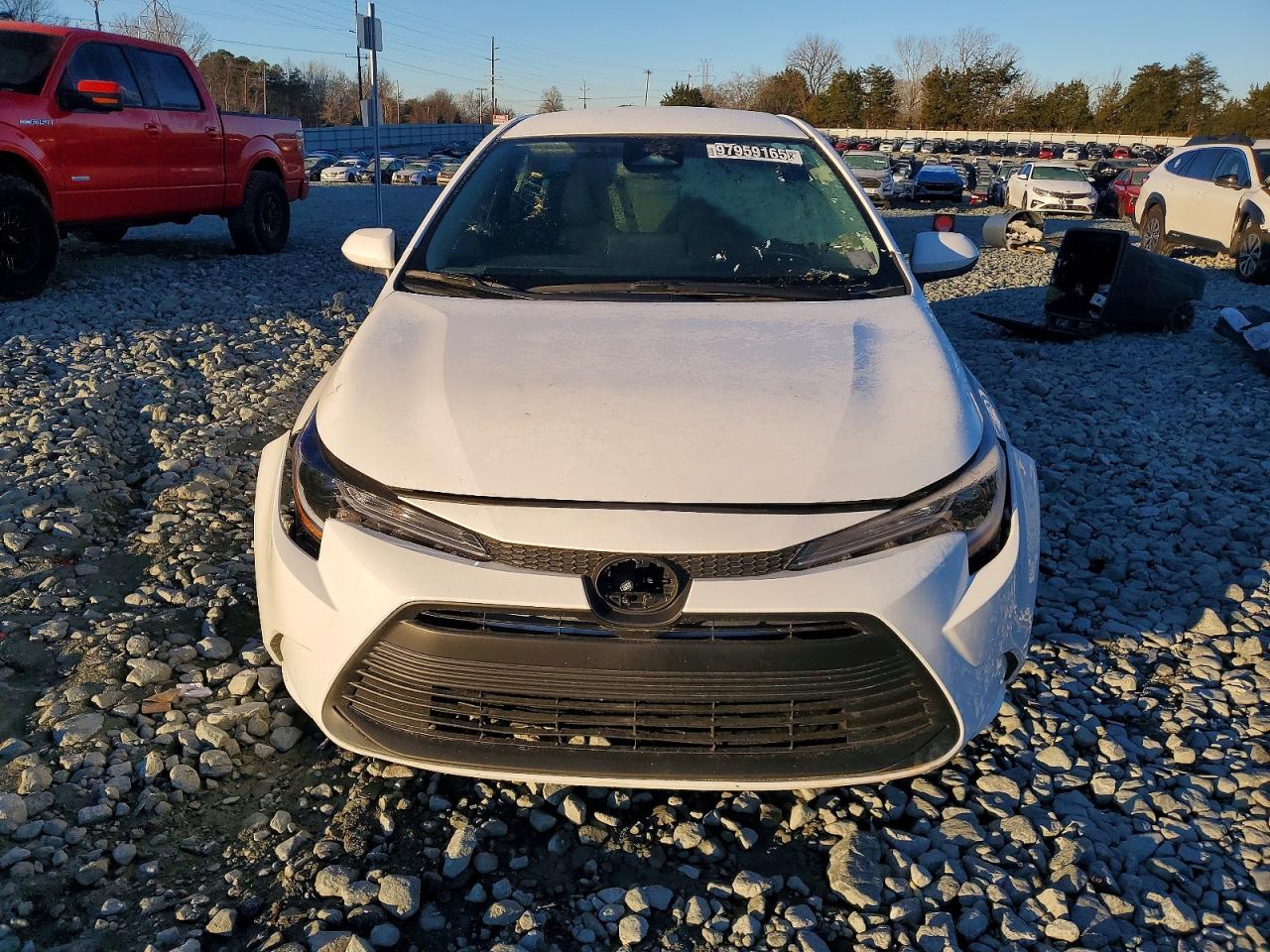 2024 TOYOTA COROLLA LE photo 13