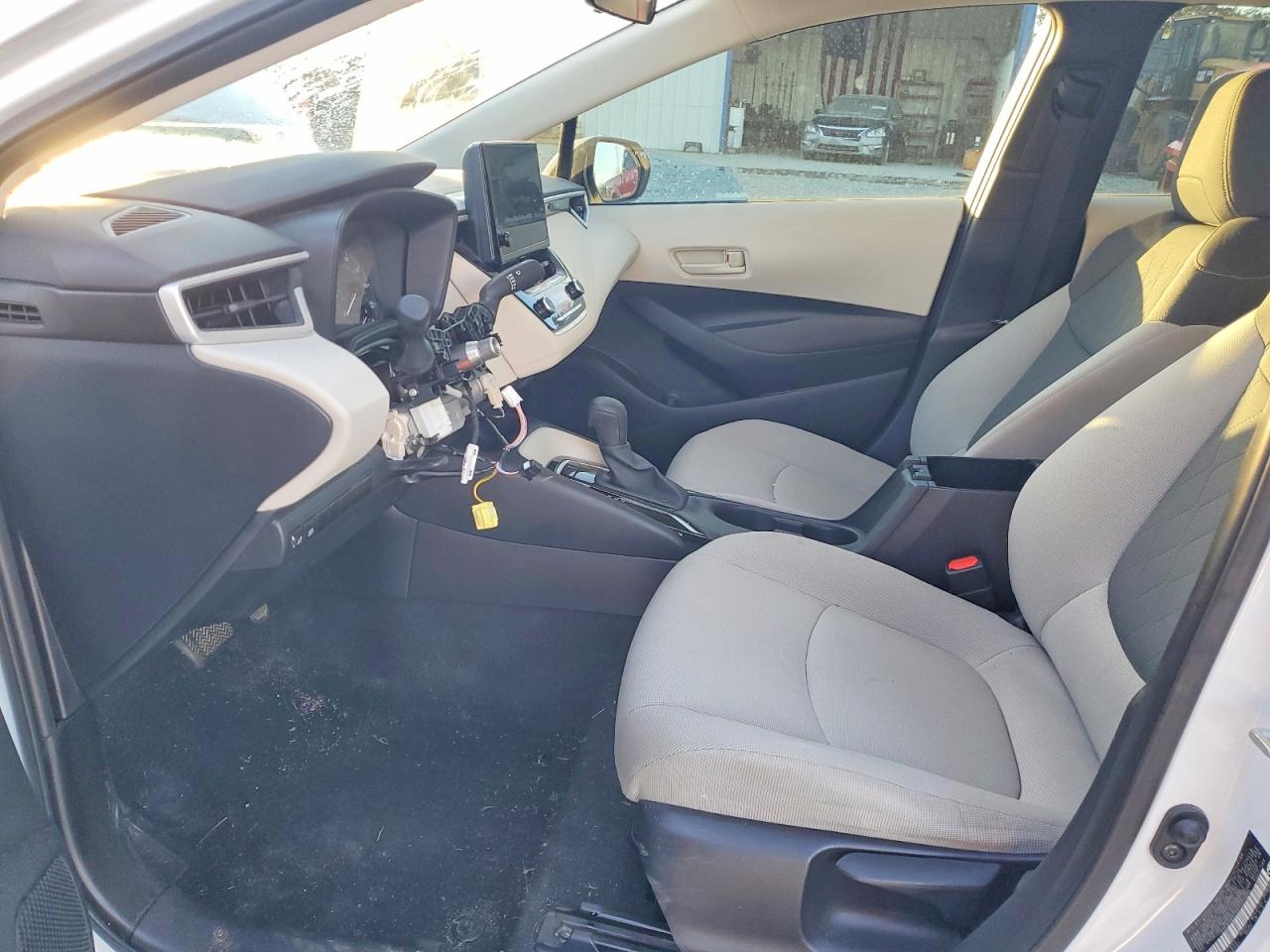 2024 TOYOTA COROLLA LE photo 19