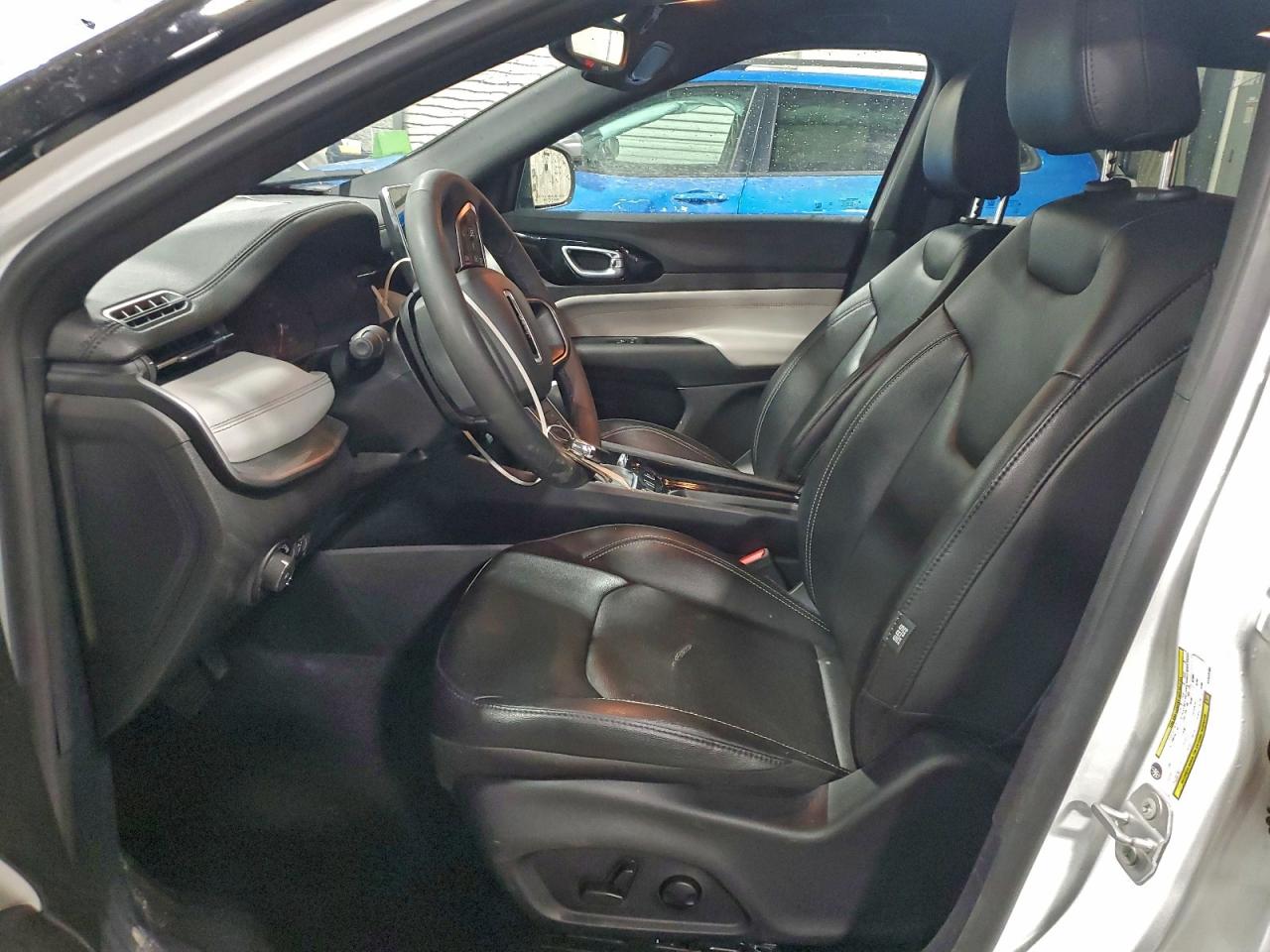 2025 JEEP COMPASS LIMITED photo 7