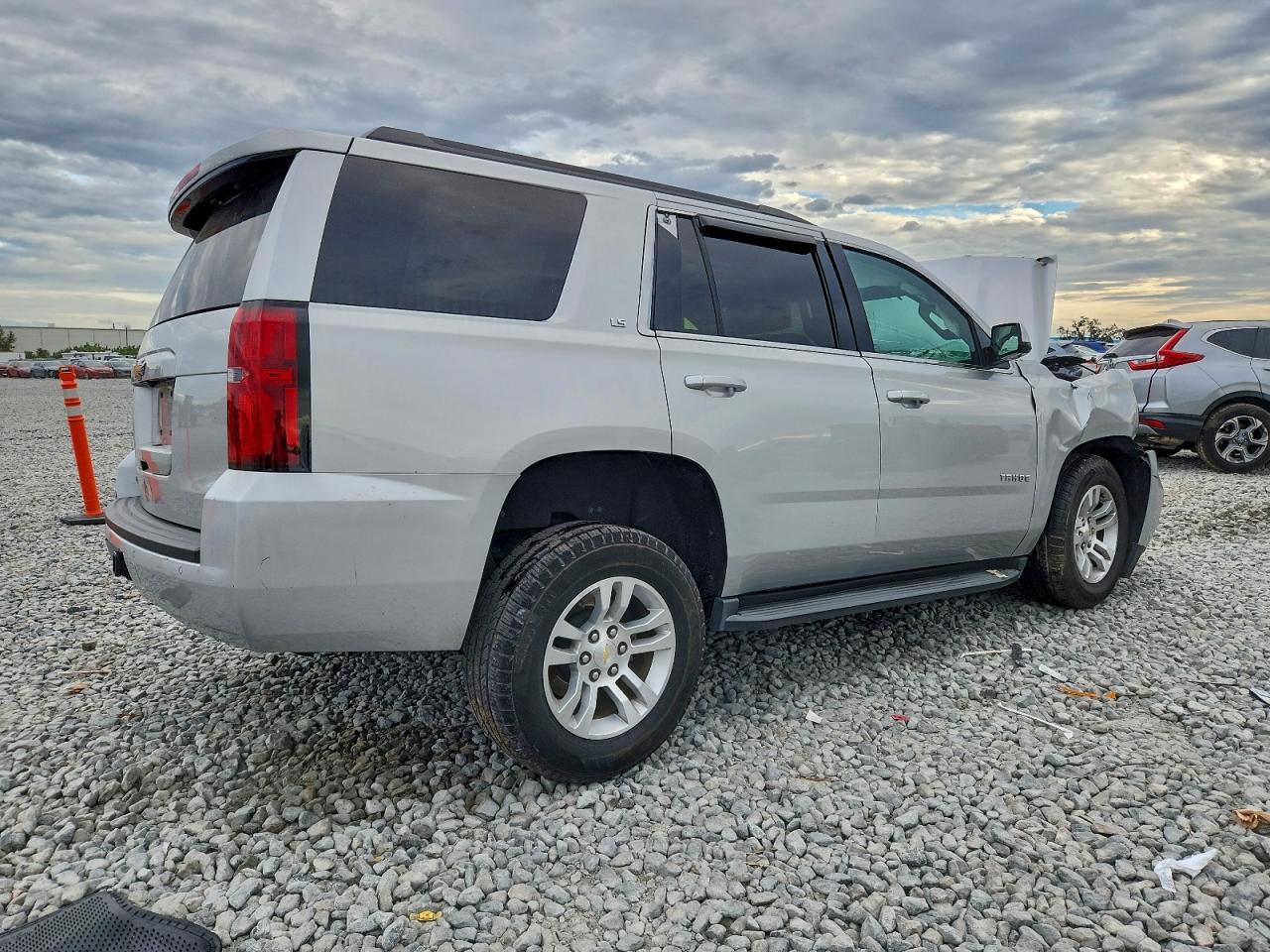 2015 CHEVROLET TAHOE C1500 LS photo 3