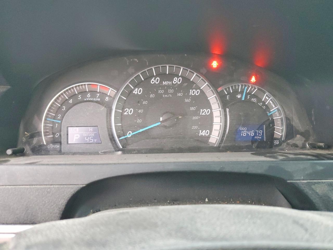 2014 TOYOTA CAMRY L photo 9