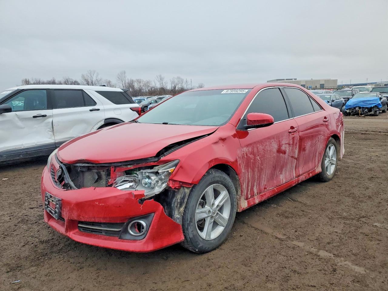 2014 TOYOTA CAMRY