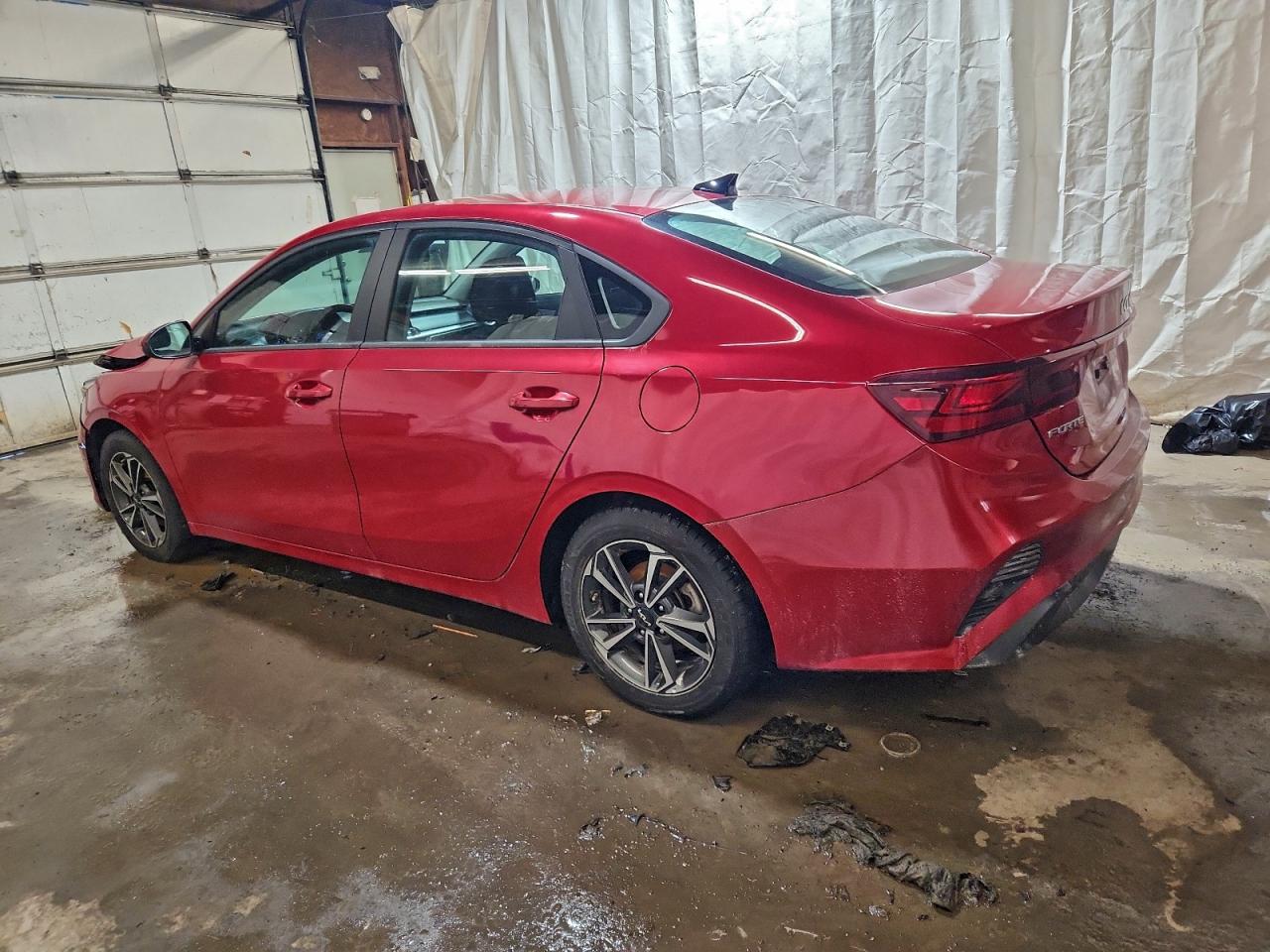 2023 KIA FORTE LX photo 3
