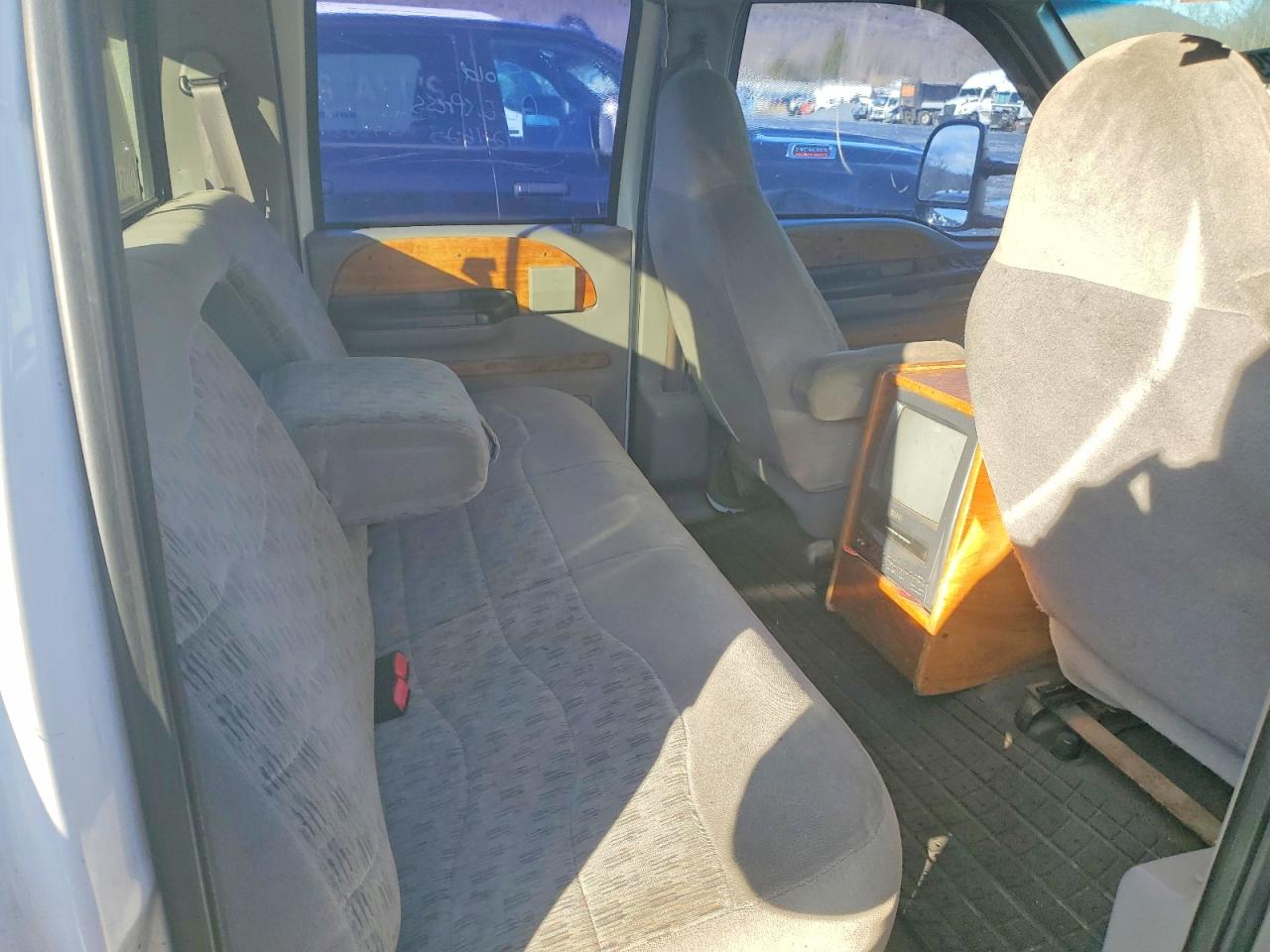 1999 FORD F350 SUPER DUTY photo 11