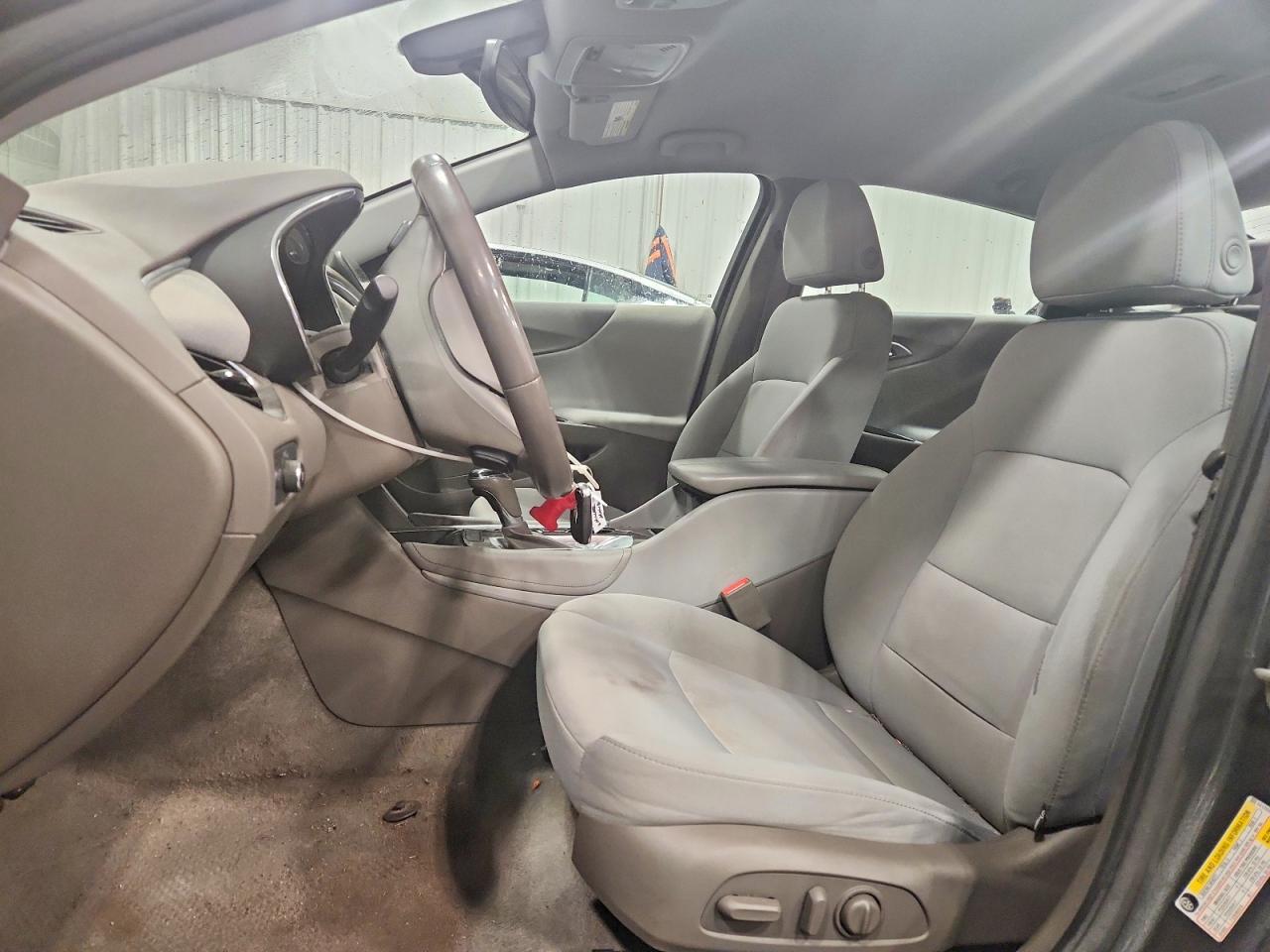 2016 CHEVROLET MALIBU LT photo 13