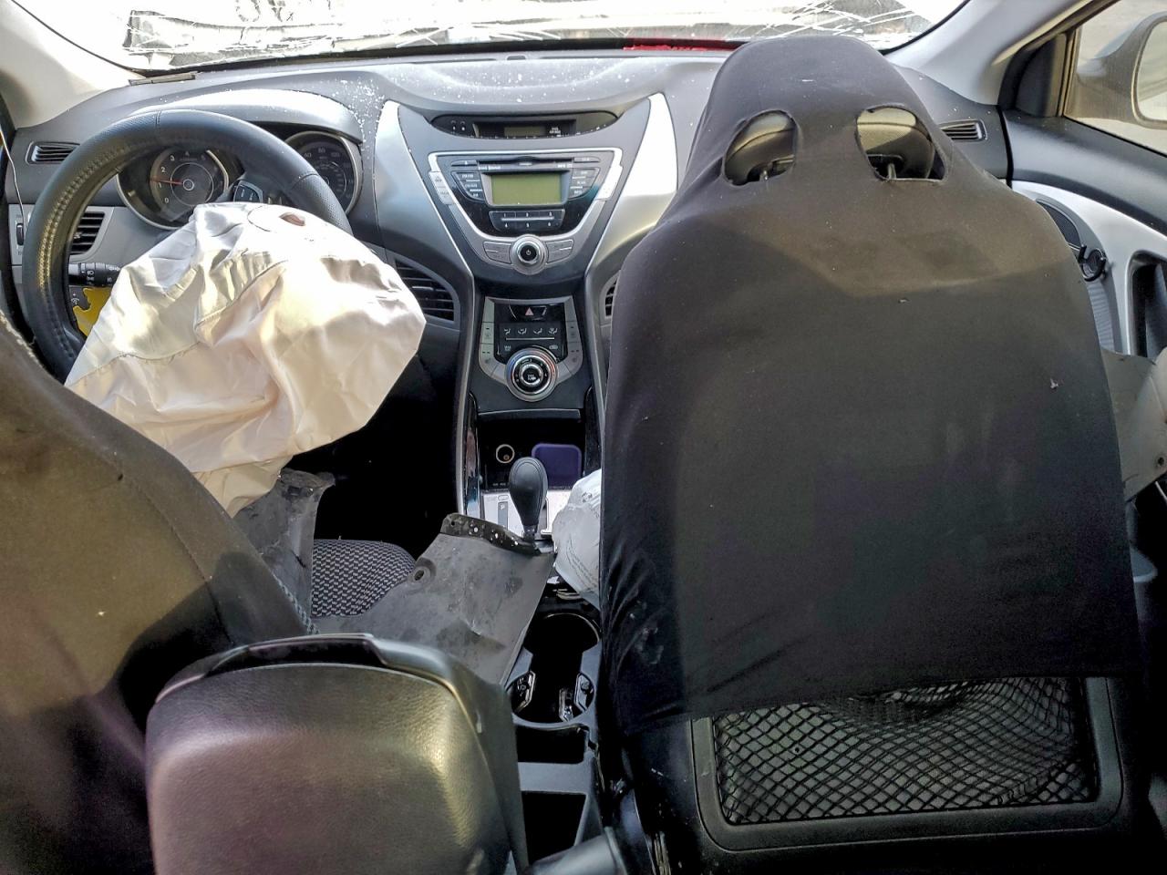 2013 HYUNDAI ELANTRA GLS photo 8