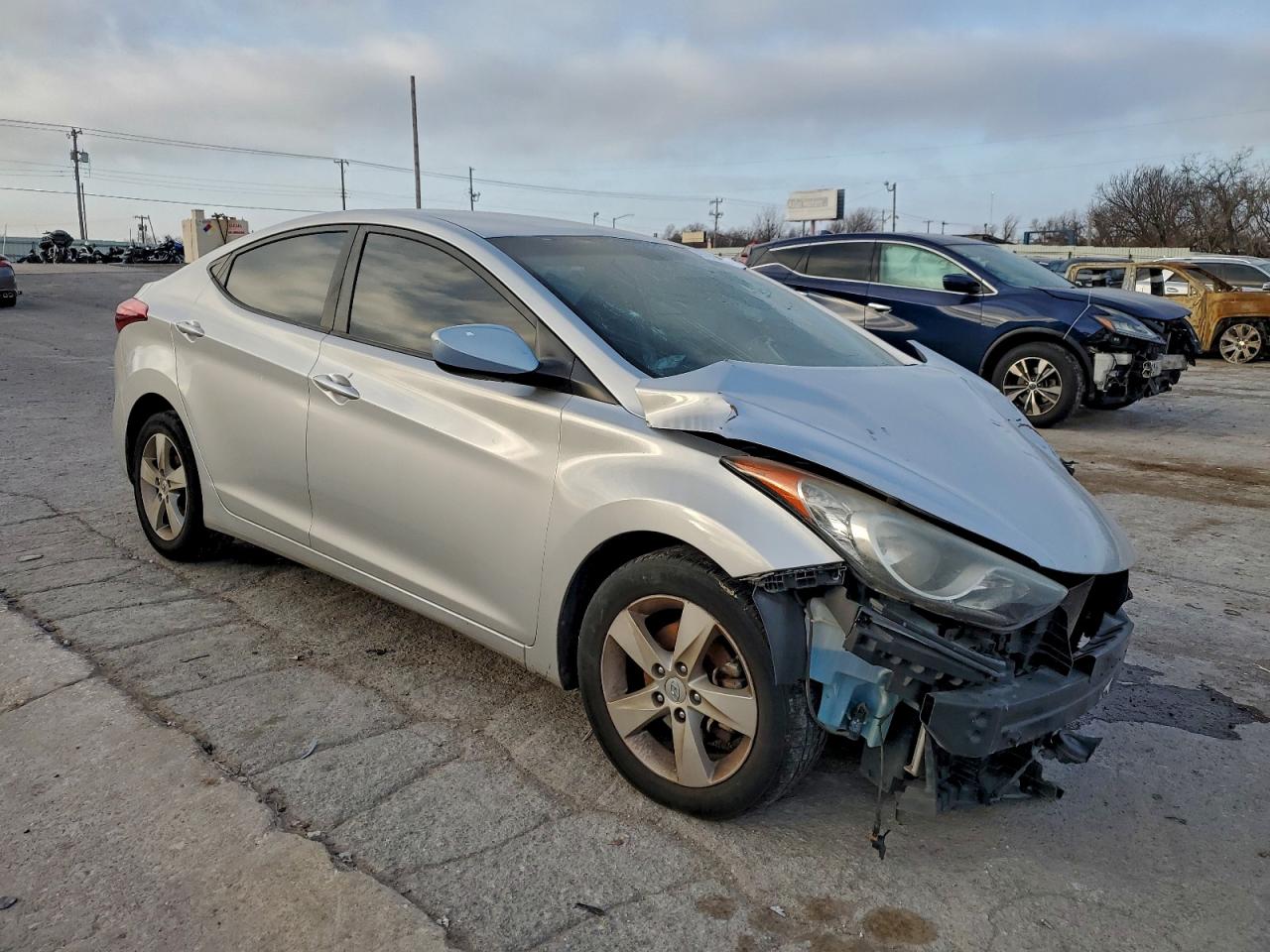 2013 HYUNDAI ELANTRA GLS photo 4