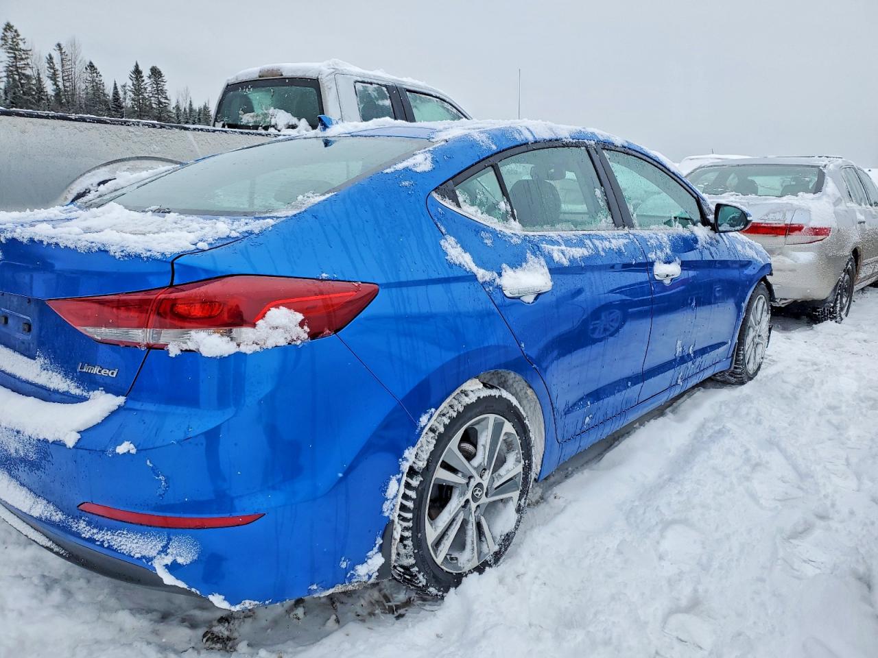 2017 HYUNDAI ELANTRA SE photo 3