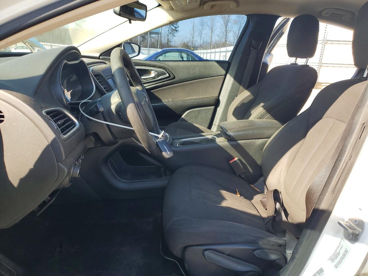 2015 CHRYSLER 200 LIMITED photo 7