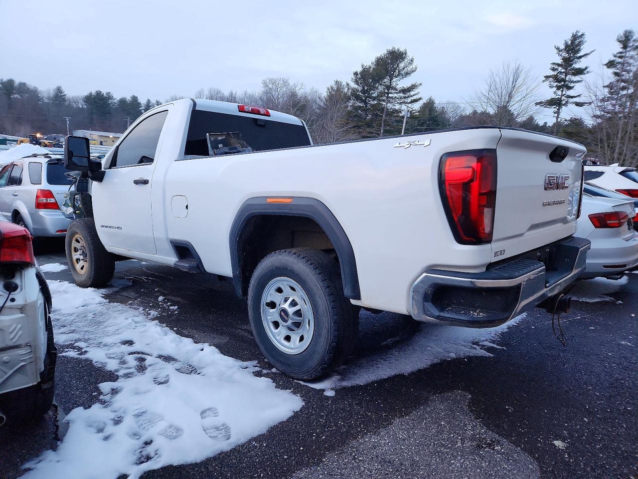 2021 GMC SIERRA K2500 HEAVY DUTY photo 2