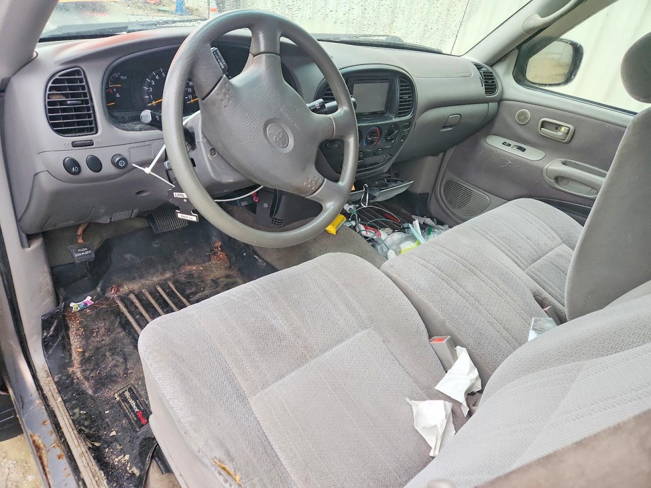 2002 TOYOTA TUNDRA SR5 V8 photo 15