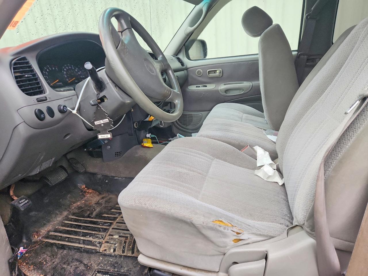 2002 TOYOTA TUNDRA SR5 V8 photo 13