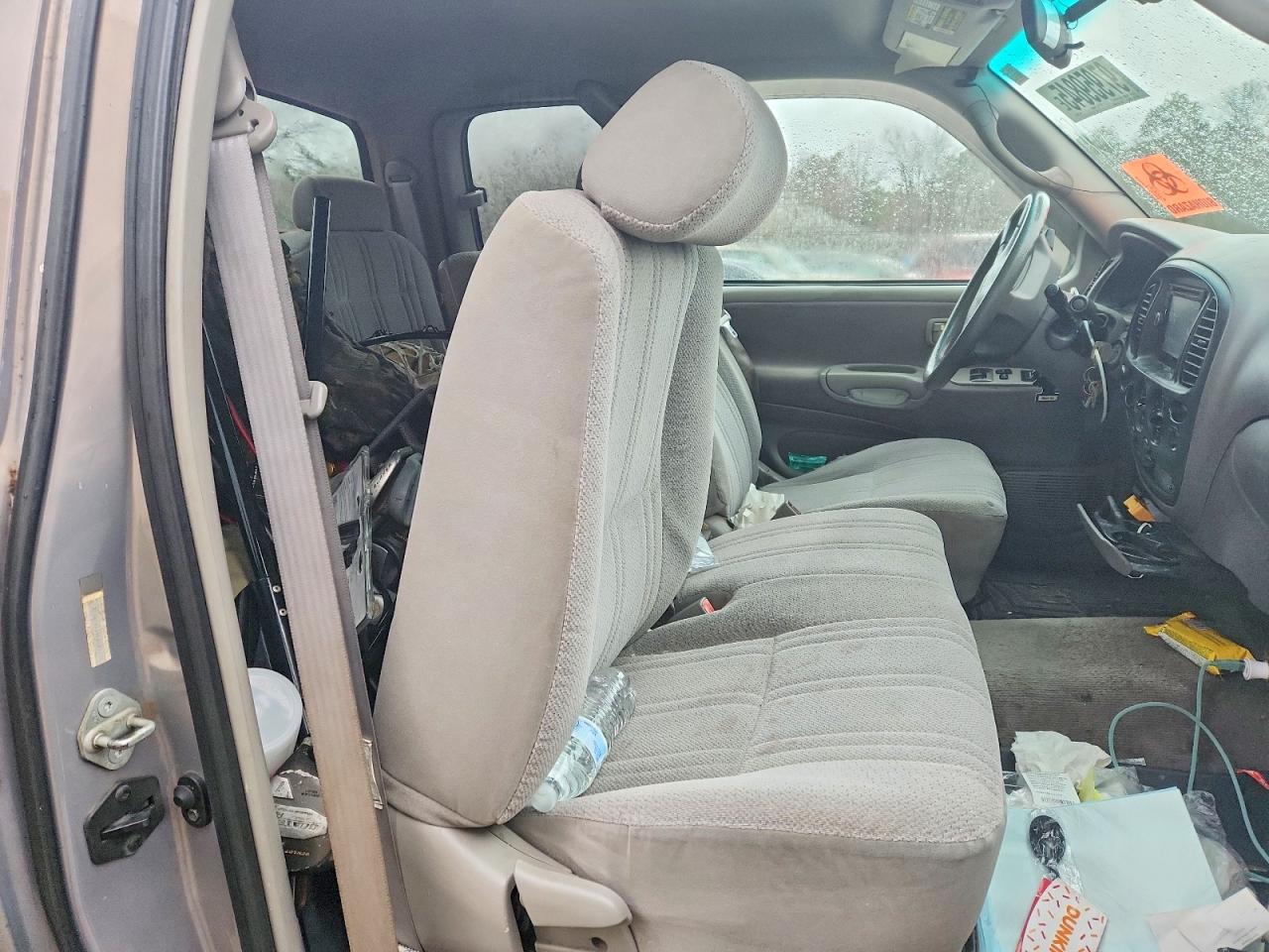 2002 TOYOTA TUNDRA SR5 V8 photo 19