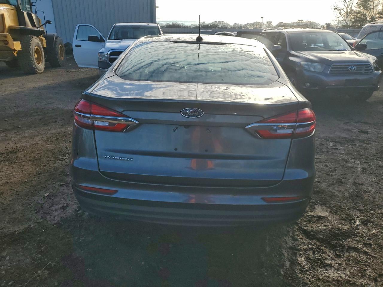 2019 FORD FUSION S photo 6