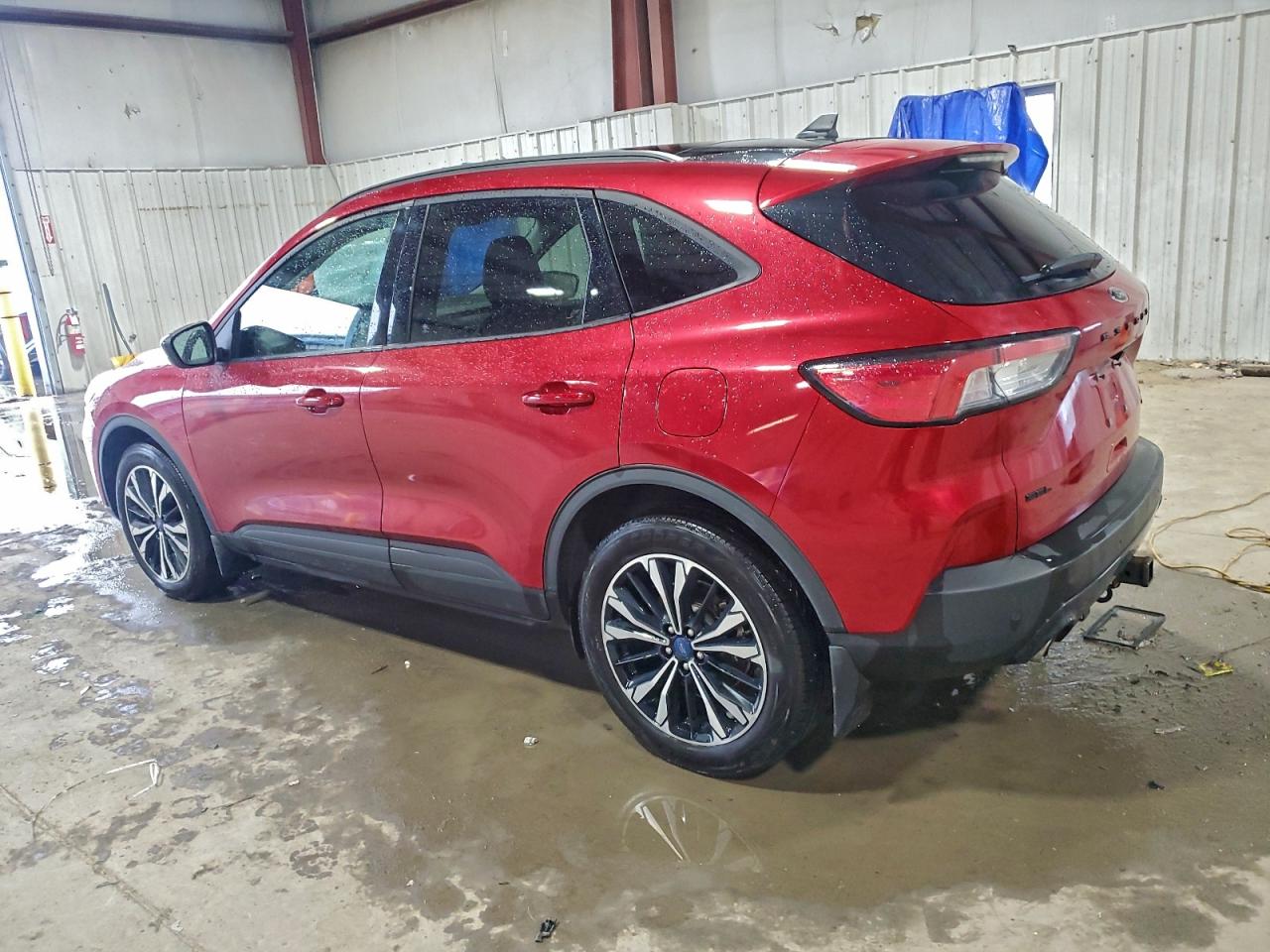2022 FORD ESCAPE SEL photo 2