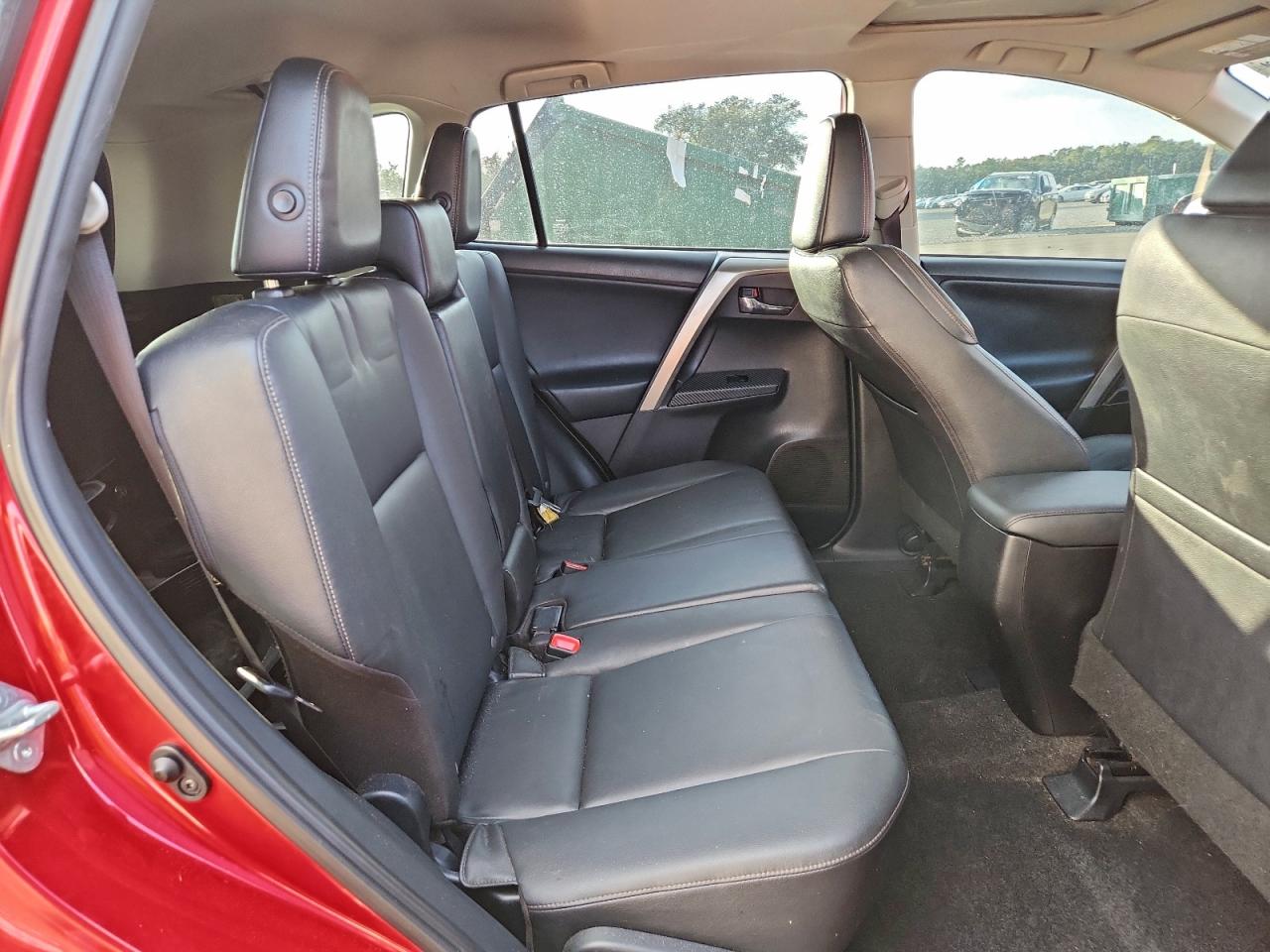 2015 TOYOTA RAV4 LIMITED photo 11