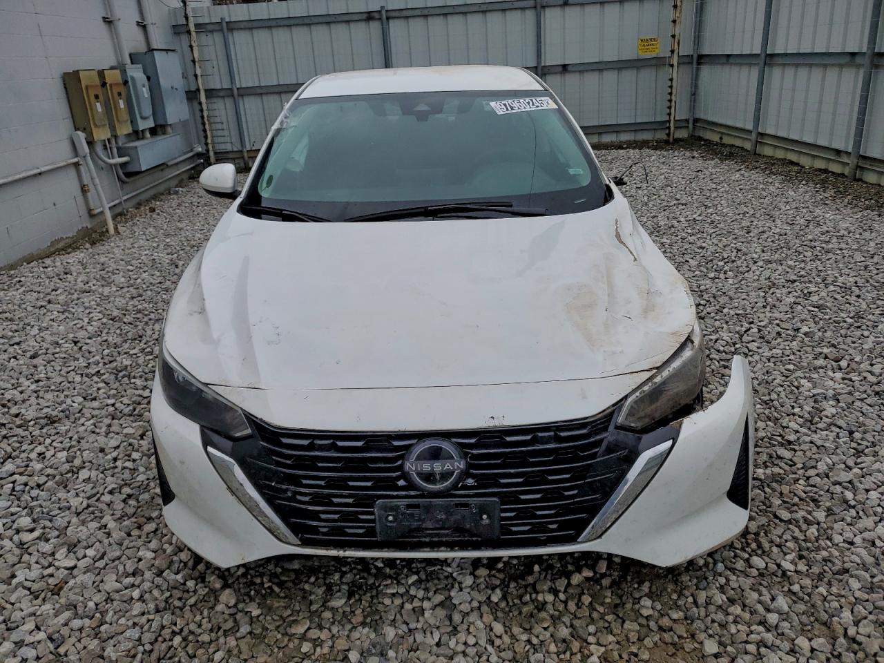 2025 NISSAN SENTRA SV photo 5