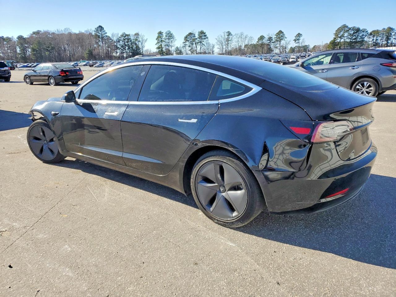 2018 TESLA MODEL 3 photo 2