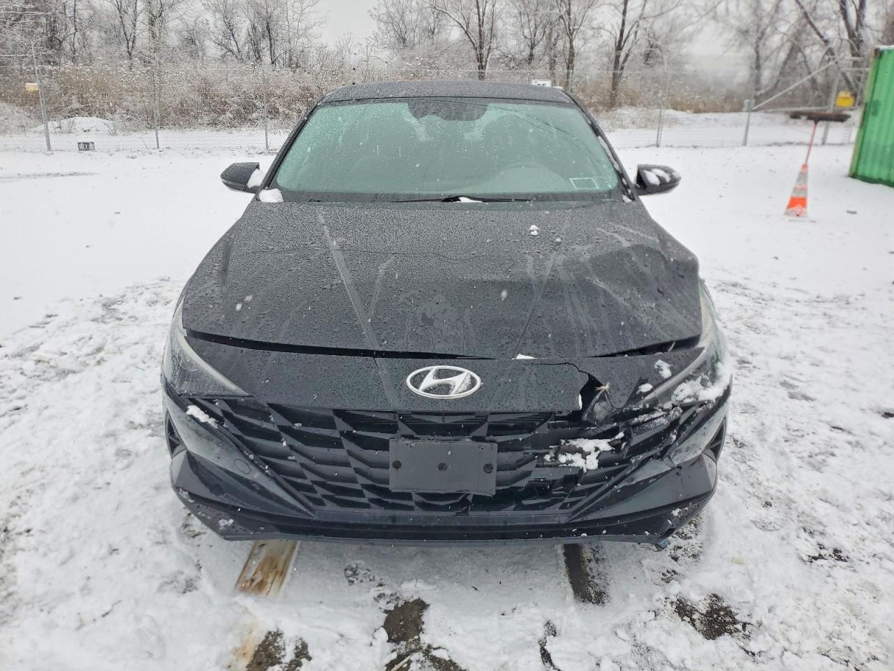 2022 HYUNDAI ELANTRA SEL photo 5