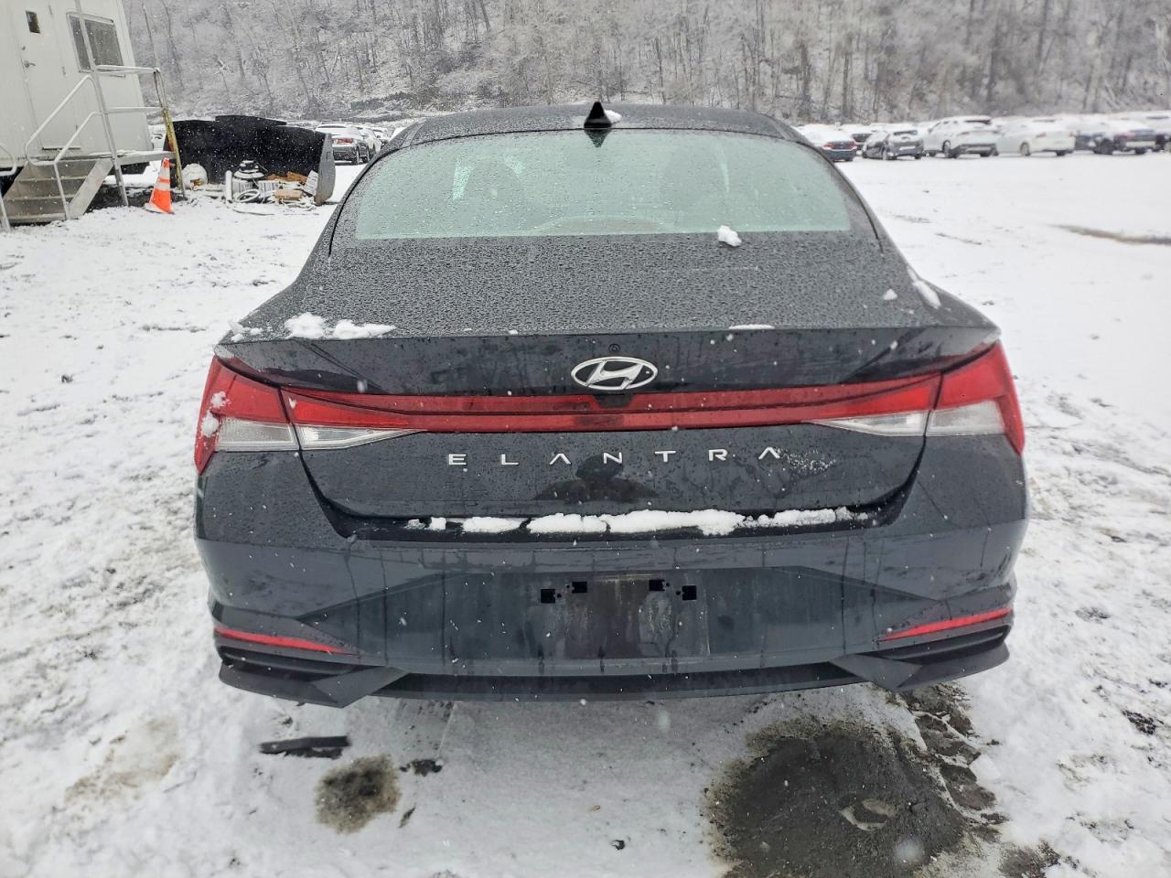 2022 HYUNDAI ELANTRA SEL photo 6