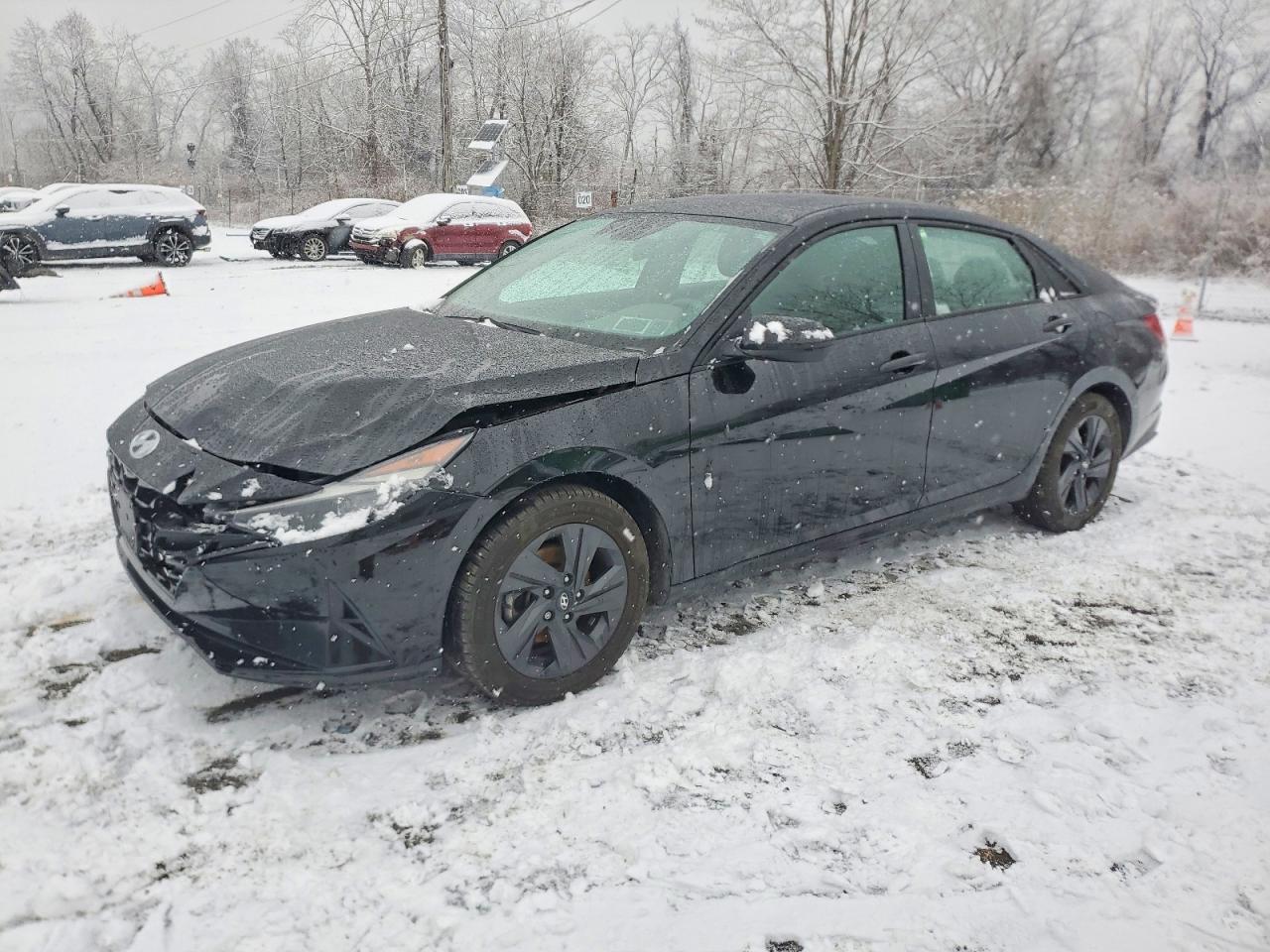 2022 HYUNDAI ELANTRA