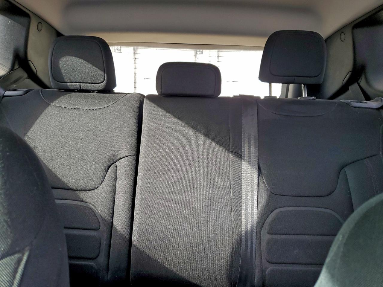 2019 JEEP RENEGADE LATITUDE photo 10