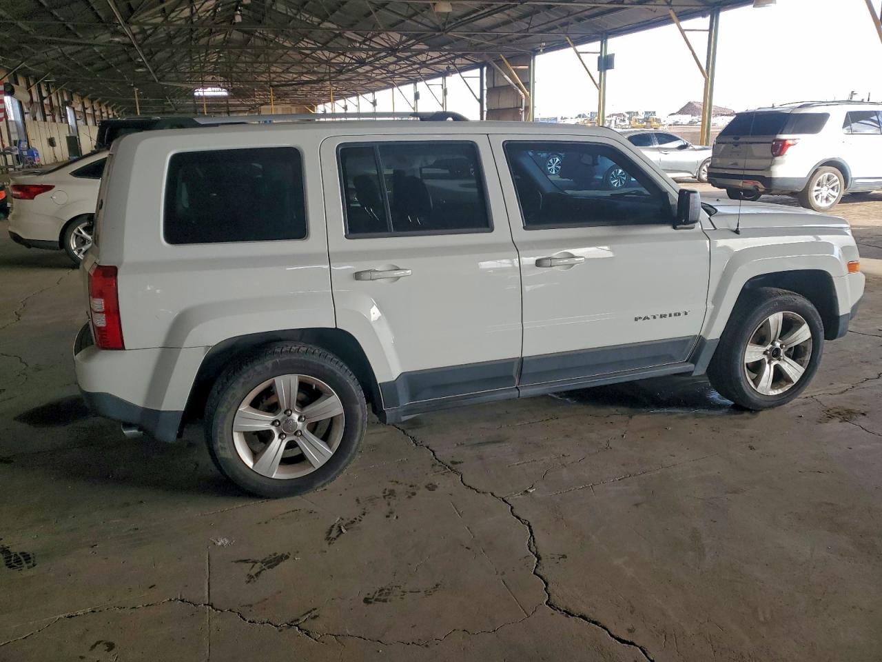2012 JEEP PATRIOT LIMITED photo 3