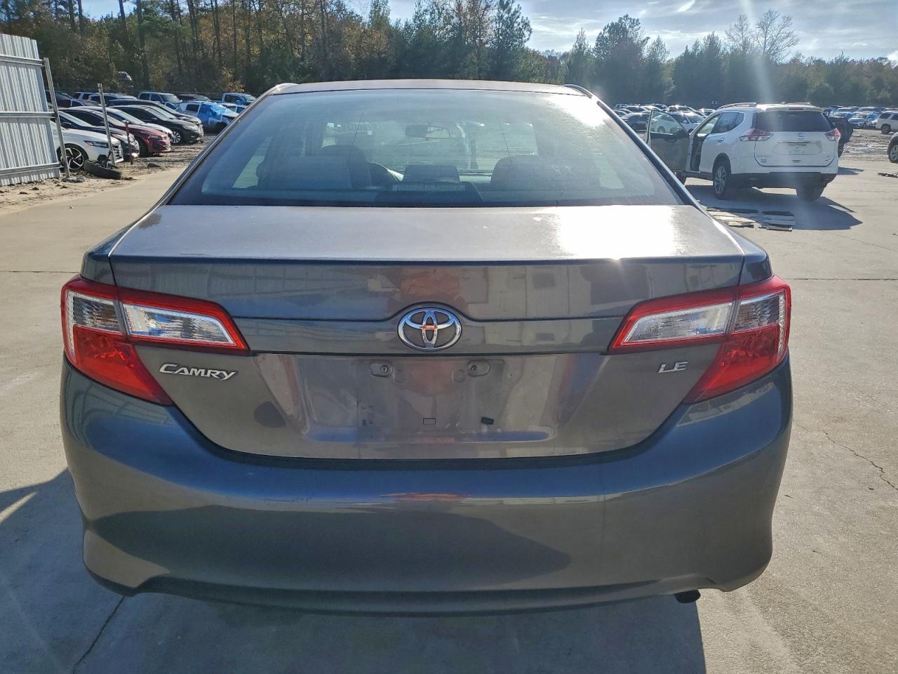2013 TOYOTA CAMRY L photo 6