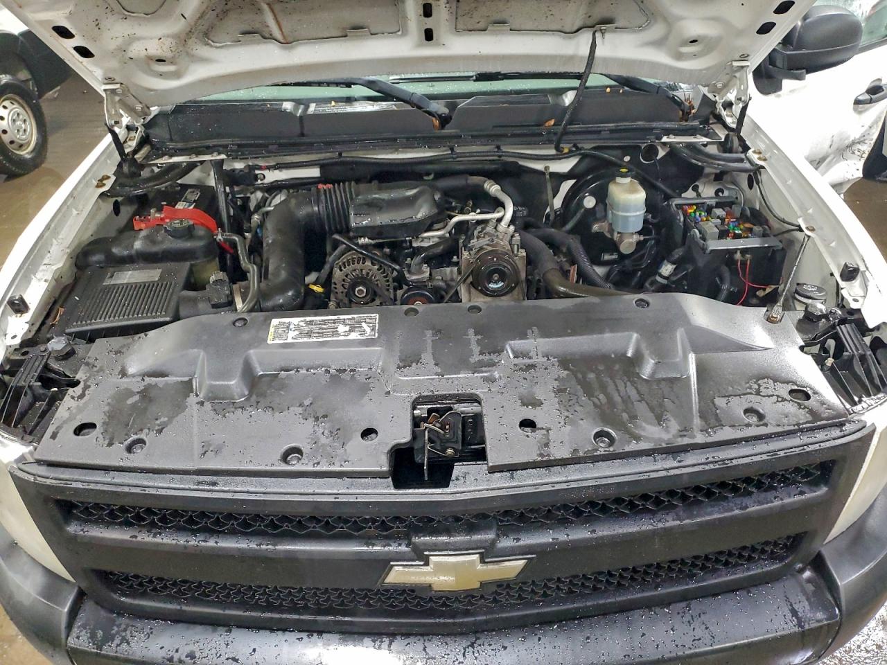 2009 CHEVROLET SILVERADO C1500 photo 11
