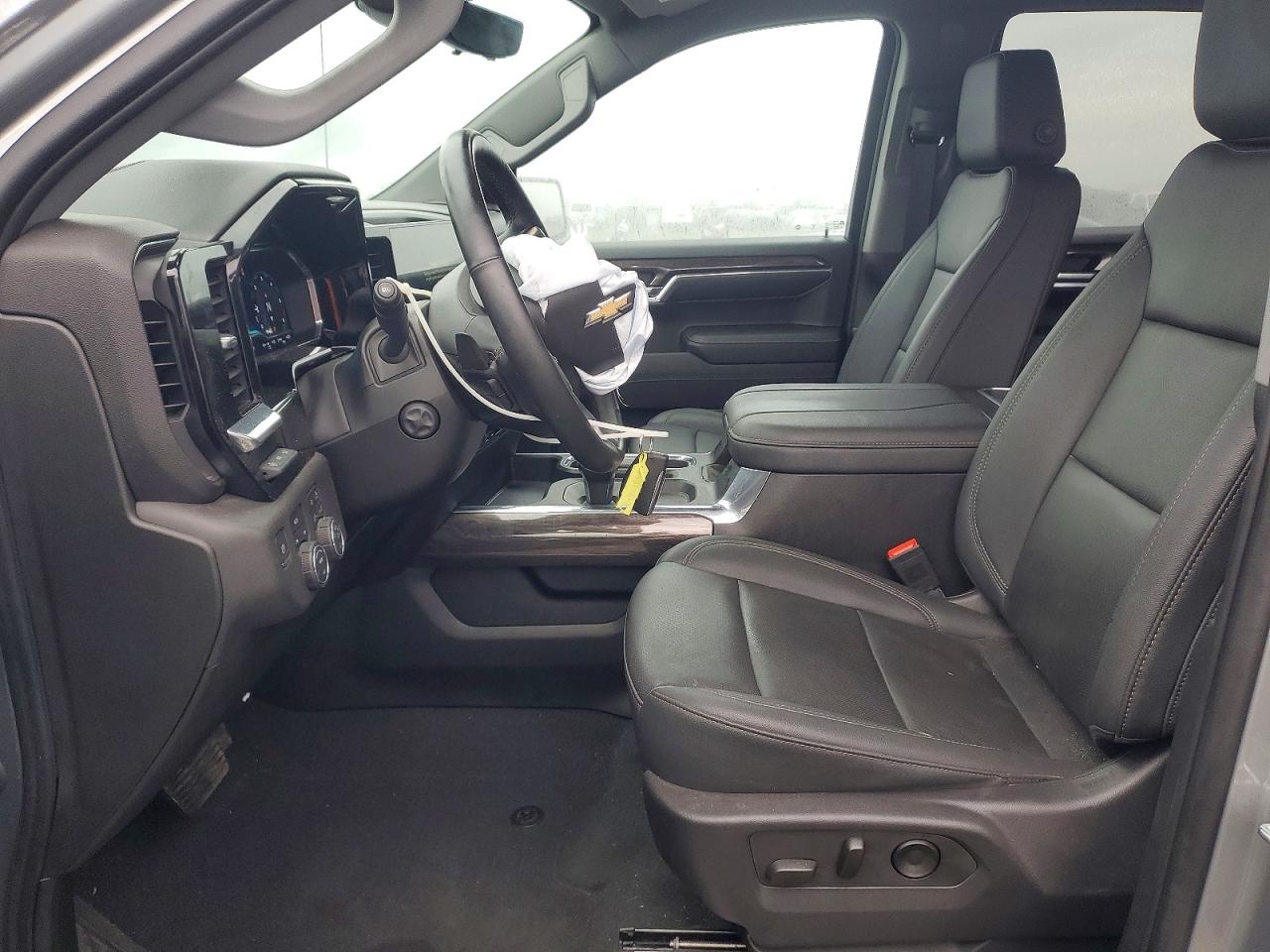 2023 CHEVROLET SILVERADO K1500 LTZ photo 7