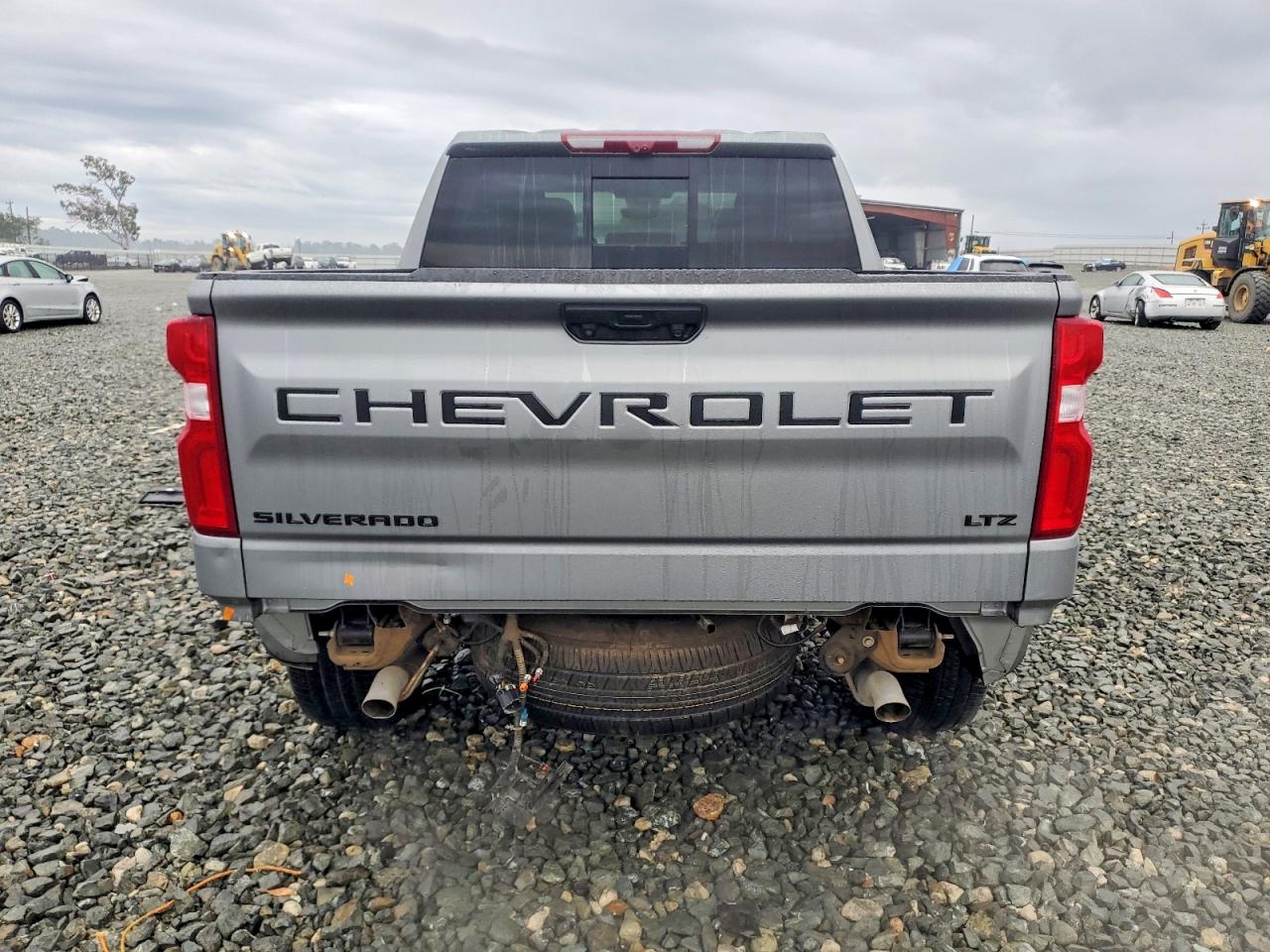 2023 CHEVROLET SILVERADO K1500 LTZ photo 6