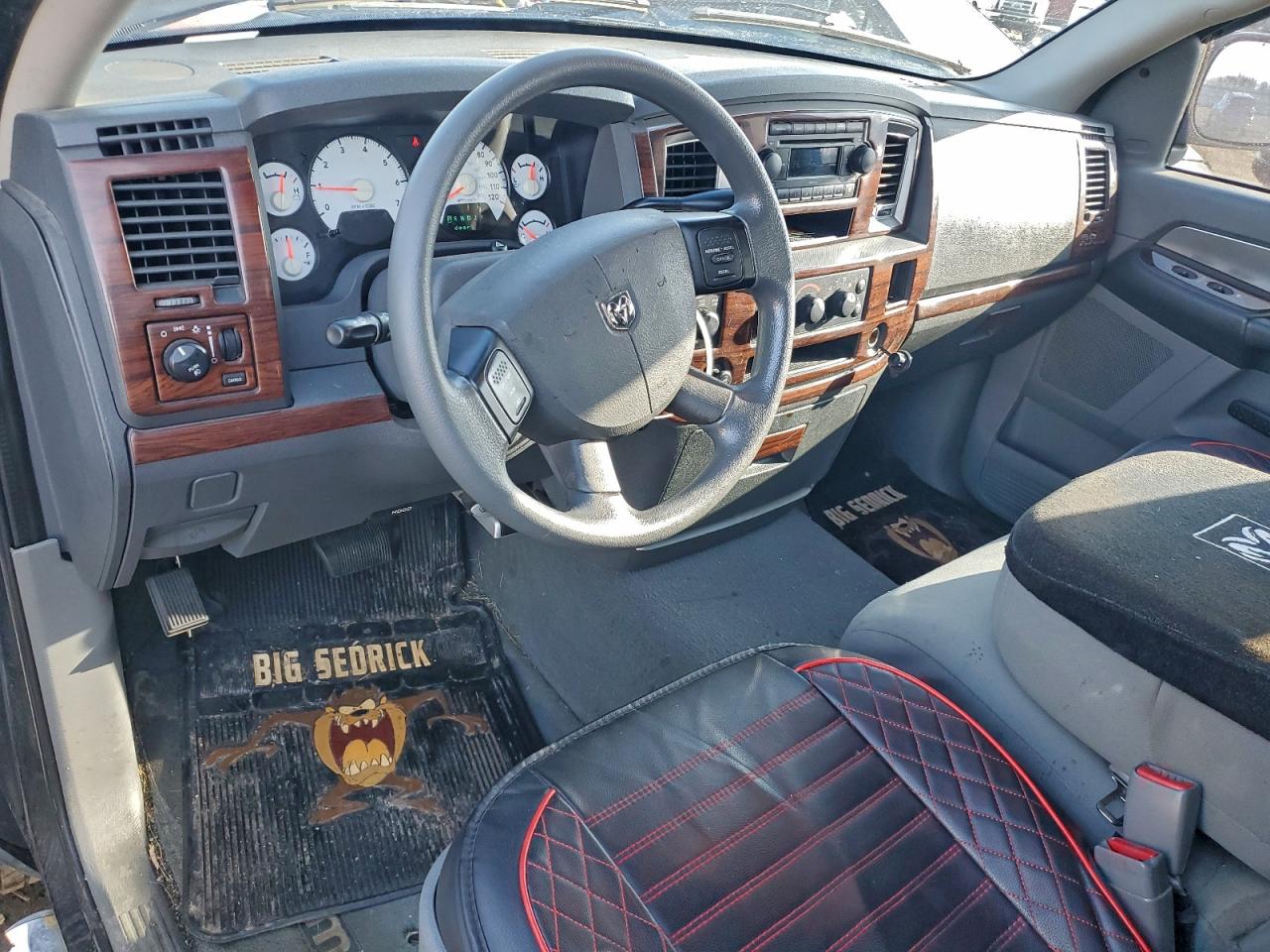 2007 DODGE RAM 1500 ST photo 8