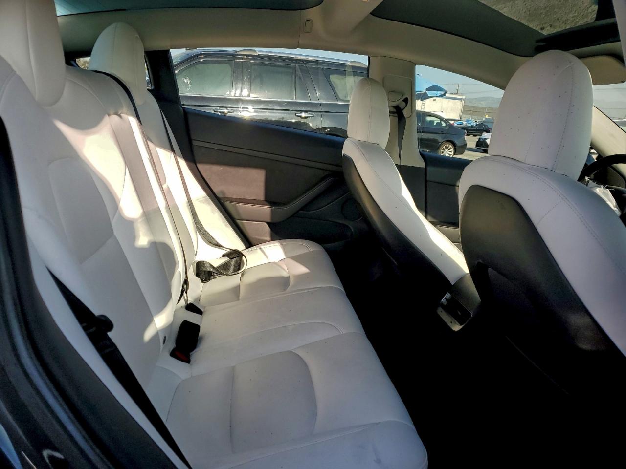 2022 TESLA MODEL 3 photo 10