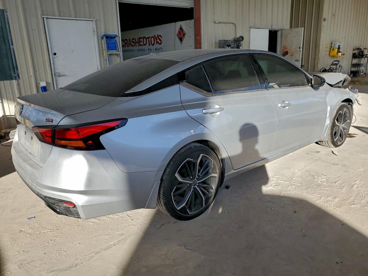 2024 NISSAN ALTIMA SR photo 3