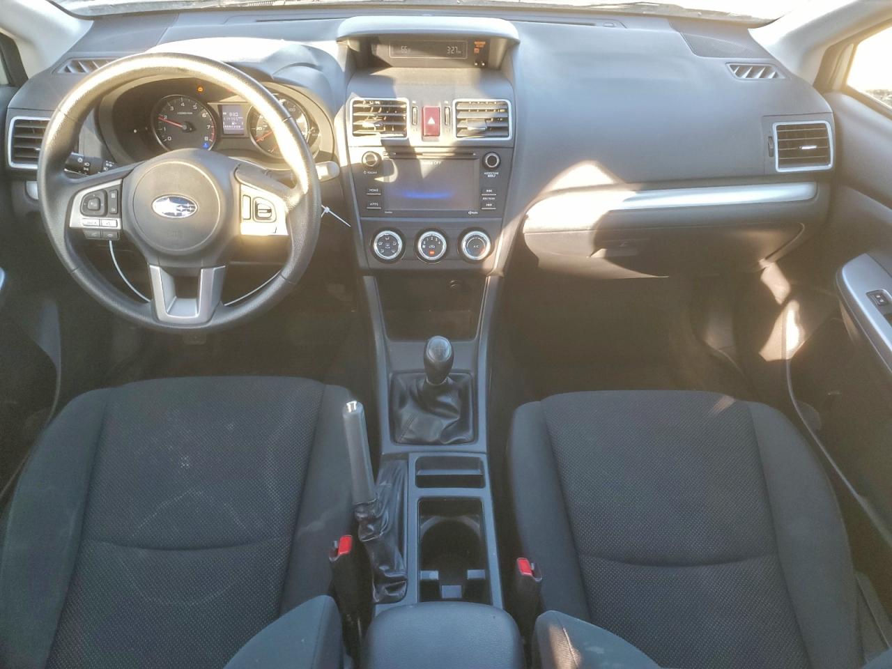 2017 SUBARU CROSSTREK photo 8
