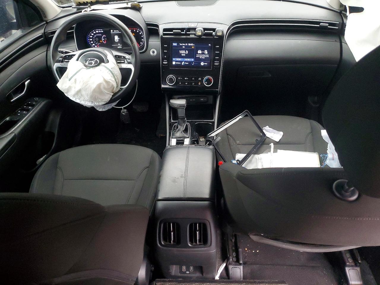 2022 HYUNDAI TUCSON SEL photo 8
