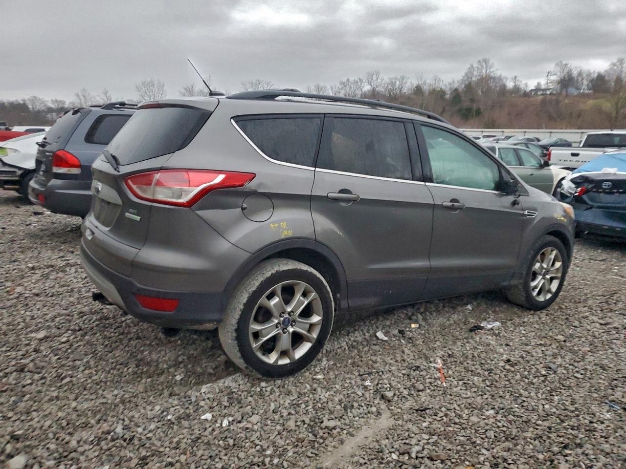 2013 FORD ESCAPE SEL photo 3