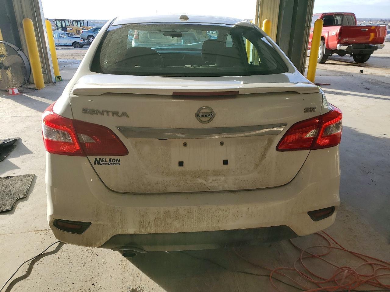 2016 NISSAN SENTRA S photo 6