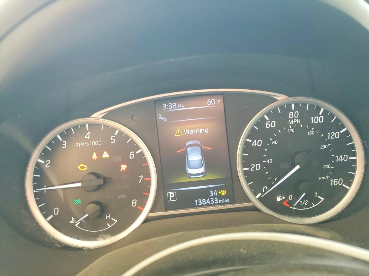 2016 NISSAN SENTRA S photo 9