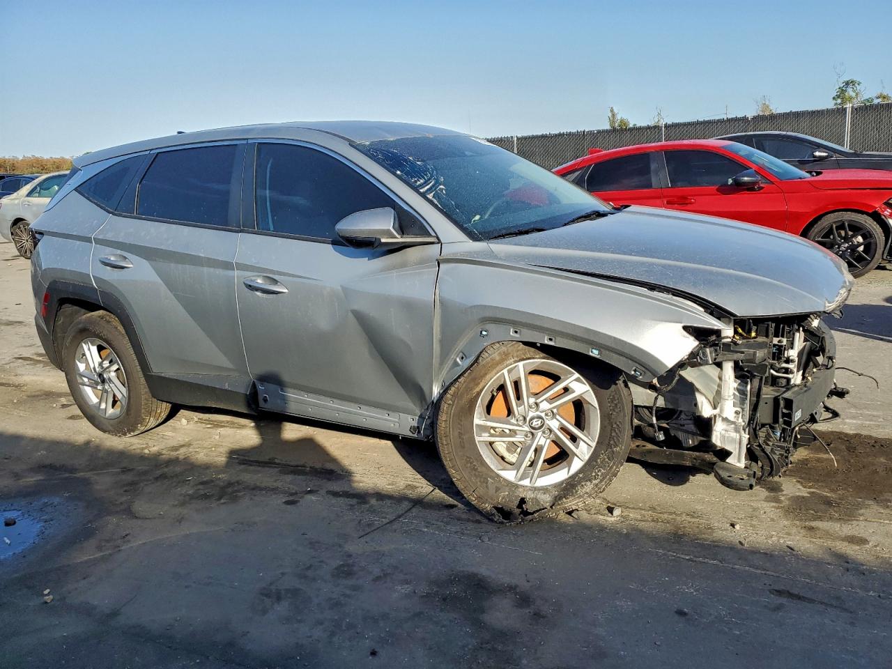 2025 HYUNDAI TUCSON SE photo 4