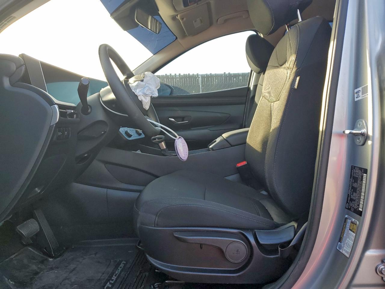 2025 HYUNDAI TUCSON SE photo 7