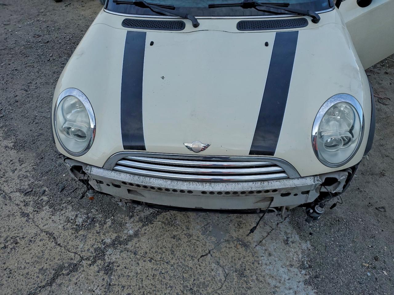 2008 MINI COOPER photo 11