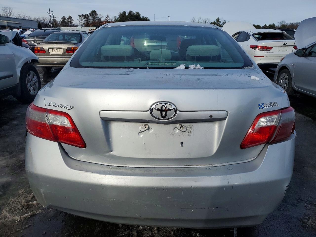 2009 TOYOTA CAMRY BASE photo 6