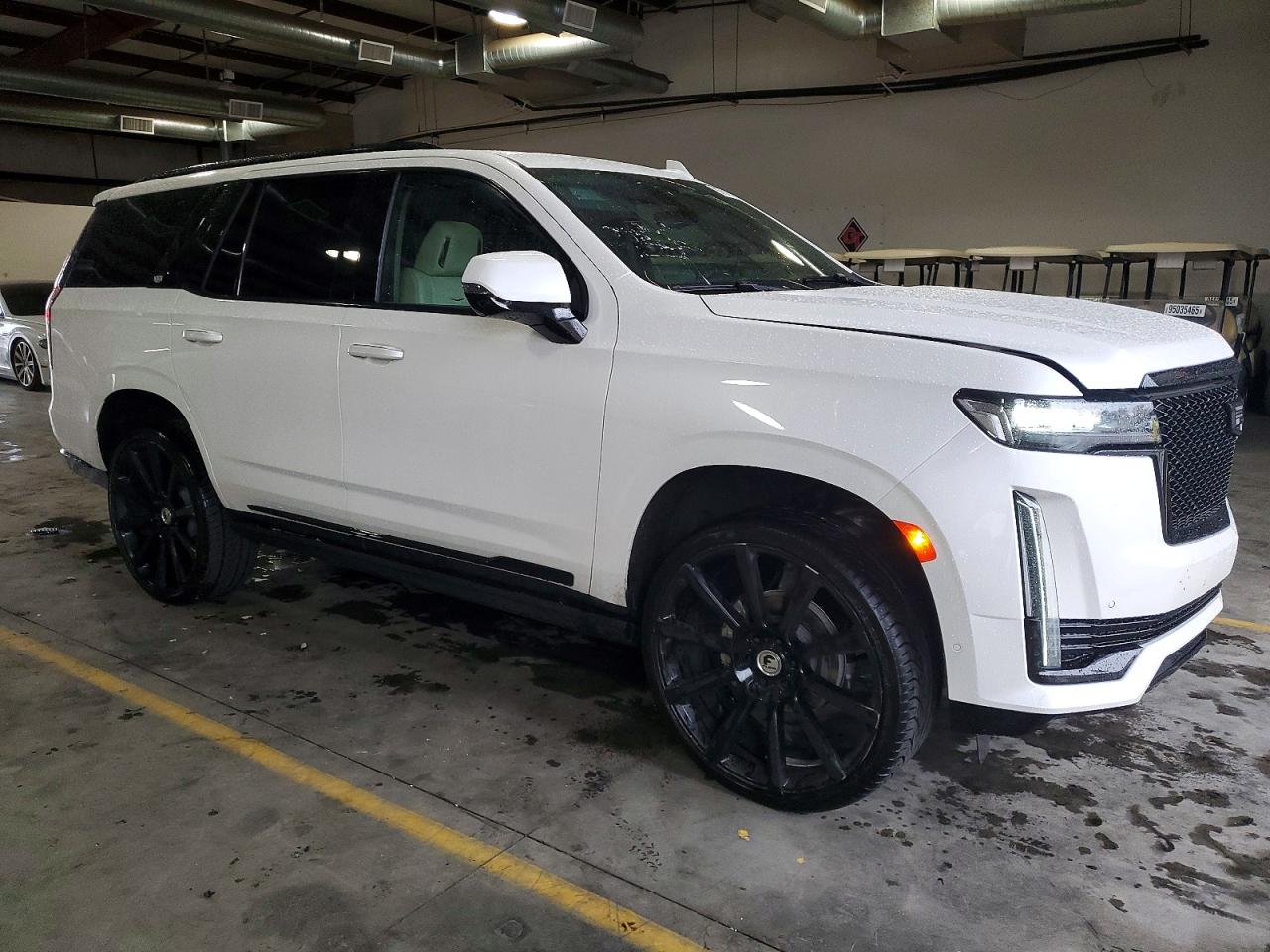 2024 CADILLAC ESCALADE SPORT PLATINUM photo 4